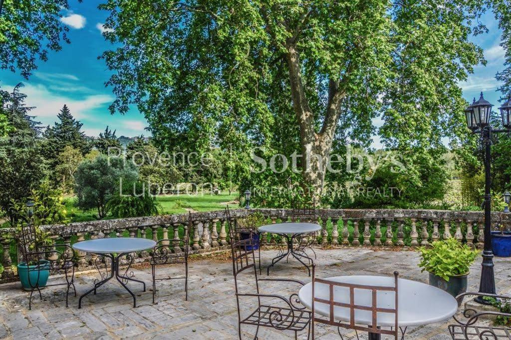 Le Mogador Chateau Du Martinet Violes Exterior photo